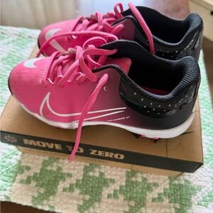 Nike Pink baseball cleats with Breathable Mesh